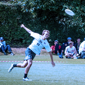 deep-throwing